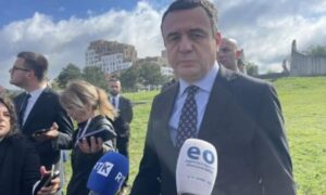 Kurti: Ndalimi i kosovarëve në Serbi u paralajmërua nga Vuçiqi, qindra persona u privuan nga ushqimi e mjekimi
