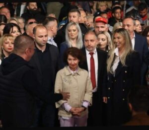 Adelina Tahiri në tubimin e VMRO-së